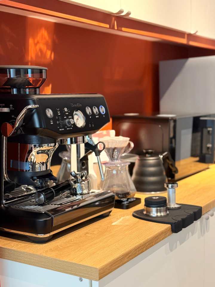 Kopi spesialti Barista Corner virtual office Tangerang Alam Sutera